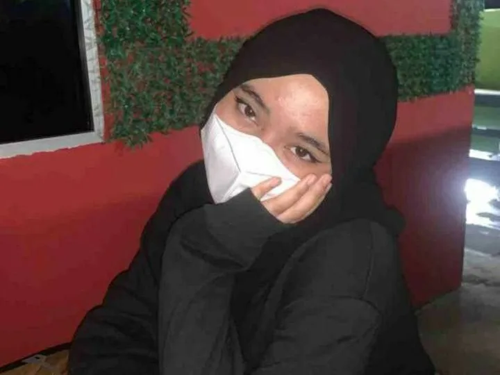 Awek Tudung Melayu Bogel