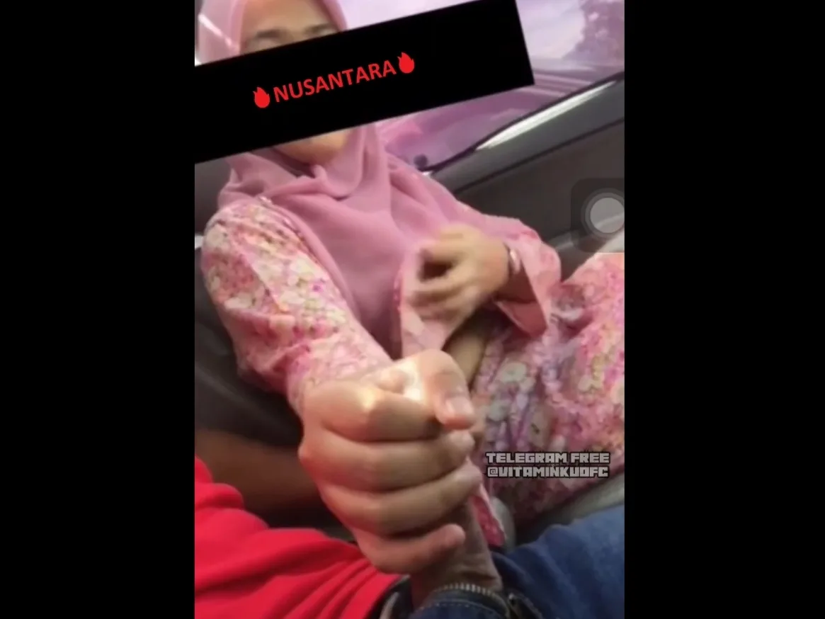 Siti IPTA Porn dalam Kereta